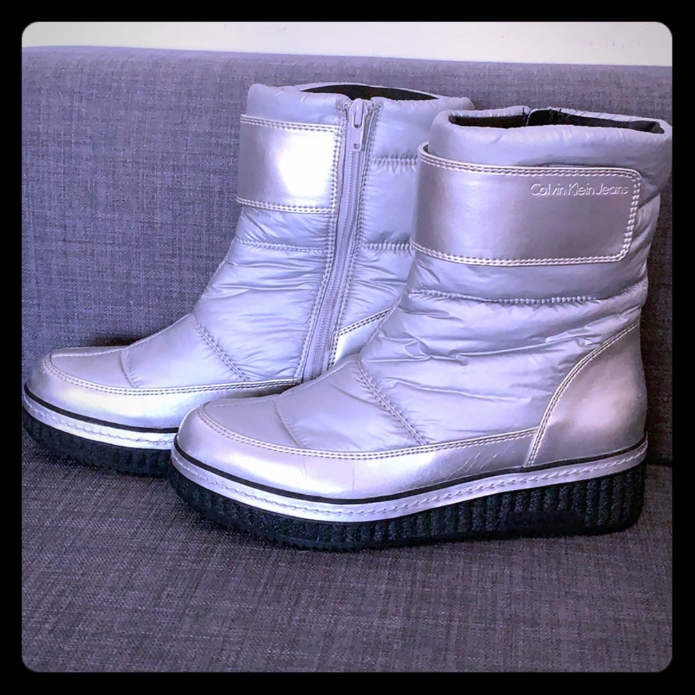 Calvin Klein Leonie Women's Boots Silver 8.5